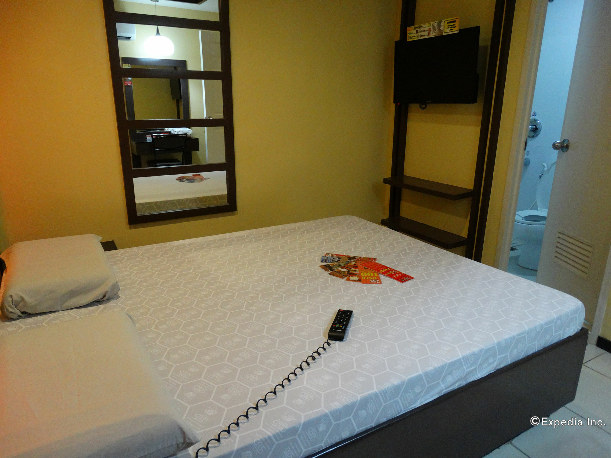 Hotel Sogo Buendia Pasay Eksteriør billede